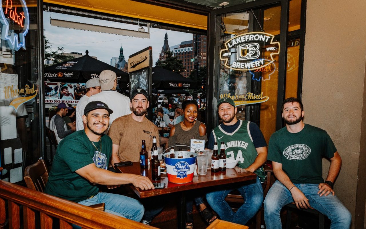 Bar photo 1