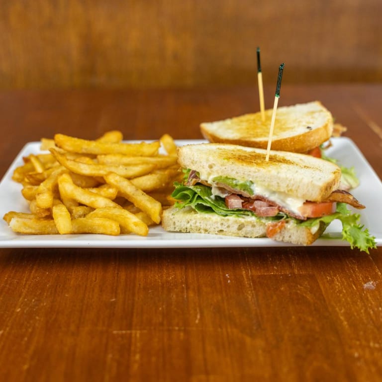 Pulled Pork Sandwiches: A BBQ Delight